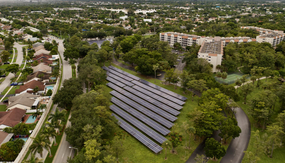 Solarni paneli u urbanim sredinama: Izazovi i prilika
